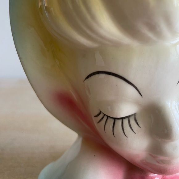 Vintage 50’s Ceramic Lady Head Glamour Girl Vase - Picture 5 of 13